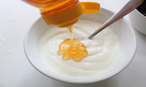 Cách trị mụn bằng sữa chua: Đơn giản tại nhà, hiệu quả không ngờ