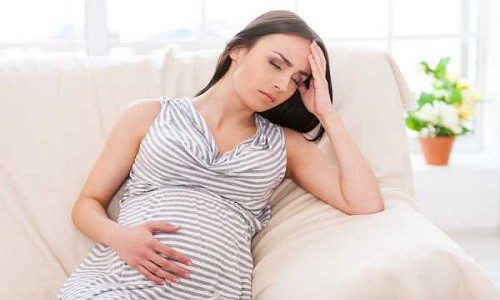 Bà bầu bị tiêu chảy nhiều lần trong 3 tháng đầu ảnh hưởng đến thai nhi?